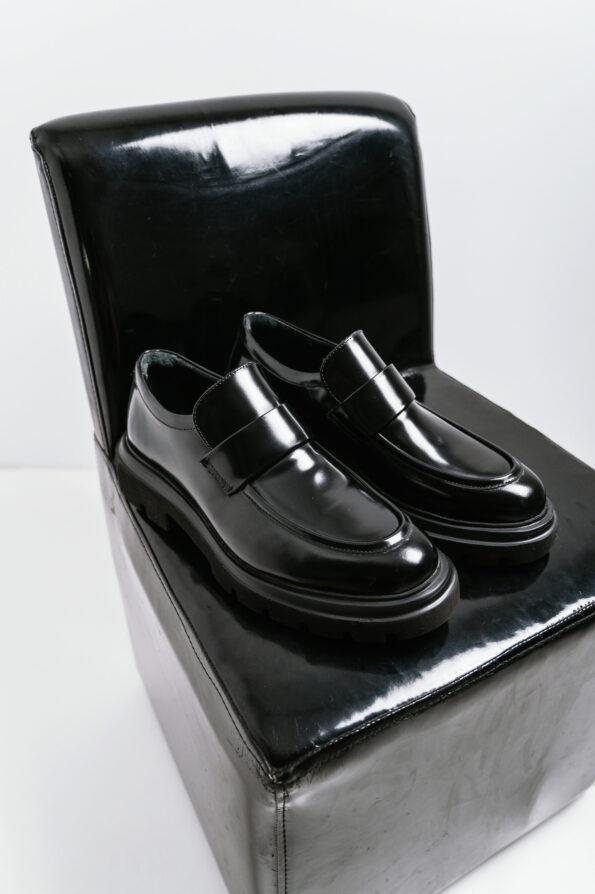 andrika dermatina total black loafers leather buckle code 2424 fenomilano