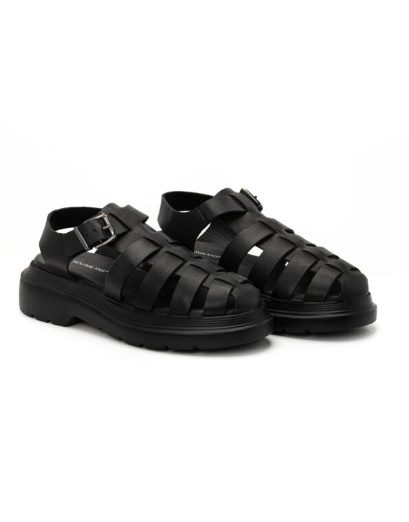 fisherman total black leather sandals ankle strap fenomilano