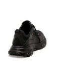 andrika-dermatina-total-black-sneakers-athletic-style-anatomic-light-fenomilano (1)